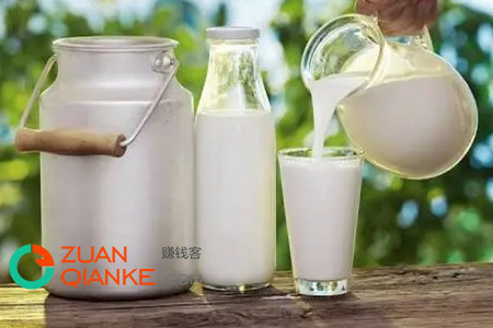 早上送牛奶兼职6点到8点的工作赚钱吗？